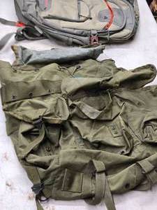 lot 250 image: Military Backpack