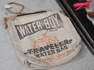 lot 277 image: Water Boy 2-Gallon Traveler Water Bag