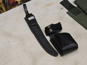 lot 286 image: Radio Holder  Knife Sheath