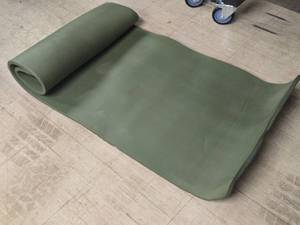 lot 296 image: 70 Sleeping Pad
