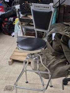 lot 328 image: Swivel Stool  Chair
