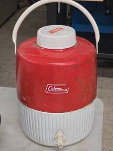 lot 342 image: Vintage Coleman Cooler