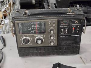 lot 375 image: Vintage Worldstar Multi-Band Radio Receiver MG-6000