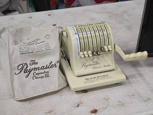 lot 409 image: Vintage Paymaster Ribbon Writer Distributor with Cover