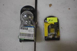 lot 28 image: Hitch Ball and Acu-Bend Level