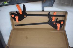 lot 50 image: WEN CLR122 12-Inch Heavy Duty Steel Bar Clamps and Spreaders with 2.3-Inch Throat, Two Pack