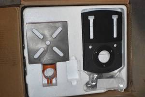lot 61 image: WEN 4206T 2.3-Amp 8-Inch 5-Speed Cast Iron Benchtop Drill Press