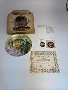 lot 5 image: Discovery Plate 3 Frances Hook Legacy Series Collectors Plate