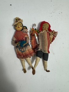 lot 85 image: Vintage Mexican Dolls