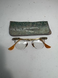 lot 89 image: Antique Believe to be B&L Bausch & Lomb Eyeglasses
