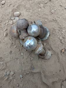 lot 45 image: Set of 4 Receiver Balls
