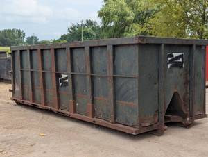lot 16 image: 30-Yard Roll-Off Dumpster  20 Cable Pull  Standard Rail  Rough Shape