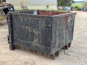 lot 15 image: 5-Yard Dumpsters  Fork Pockets  Swing Door
