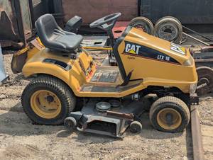 lot 8 image: Troy-Bilt LTX 16 Lawn Tractor  42 Mower Deck - CAT DETAILED - Starts now and then