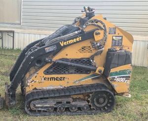 Vermeer S600TX Mini Skid Steer - Runs Good - Hours 2062 (video in Description)