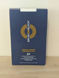 lot 17 image: Brush On Block Duo Pack Translucent Mineral Powder Sunscreen SPF 30 2 Pack
