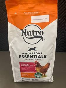 lot 19 image: Nutro Wholesome Essentials Hairball Control Adult Cat Food, 13 lb Bag