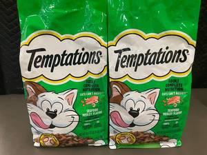 lot 45 image: 2 Bags Temptations Cat Treats Seafood Medley Flavor, 50.4 oz Each