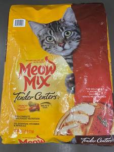 lot 53 image: Meow Mix Tender Centers Salmon & Chicken Cat Food, 13.5 lb Bag