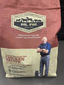 lot 89 image: Dr. Pol Chicken Recipe Kitten Food, 4 lb Bag - Grain-Free