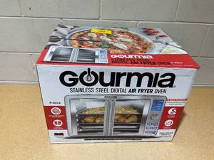 lot 202 image: Gourmia 9-Slice Digital Air Fryer Oven with 14 One-Touch Cooking Functions and Auto French Doors