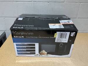 lot 211 image: Kenmore 0.9 cu-ft Microwave - Black Countertop, 900W