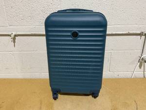 lot 141 image: Protege 25 Inch Hardside Rolling Luggage Suitcase