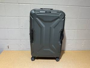 lot 243 image: American Tourister Cargo Max 28 Hardside Large Checked Spinner Luggage Suitcase