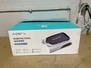 lot 90 image: Aiper Surfer M1 Automatic Pool Skimmer Robotic Surface Cleaner with App Control & Solar Powered