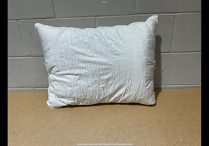 lot 23 image: Standard Size Ella Jayne Firm Dobby Windowpane 300 Thread Count 100% Cotton Standard Size Pillow Set