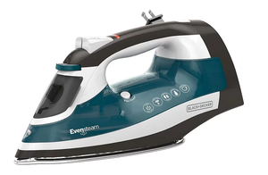 lot 184 image: BLACKDECKER One Step Steam Cord Reel Iron