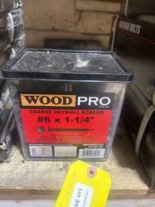 lot 340 image: Coarse Drywall Screws 6x1-14