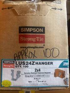 lot 367 image: Stud Hanger 2x4