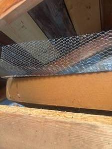 lot 385 image: Corner Mesh