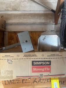 lot 302 image: 6x6 PostFloor Clips