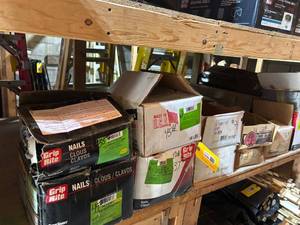 lot 463 image: Finish Nails