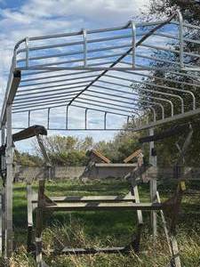 lot 477 image: Boat Lift