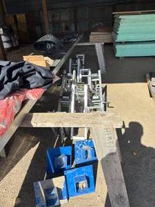 lot 470 image: Titan Wall Climber System