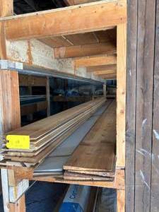 lot 518 image: Cedar Siding and Certainteed Post Wrap Material