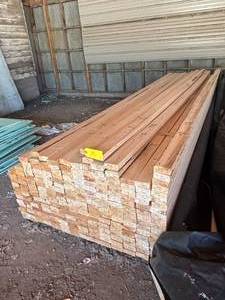 lot 538 image: 2x4x14 dimensional lumber