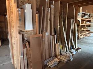 lot 558 image: Organized Living Prefinished Shelving, Standards, Brackets and Rod