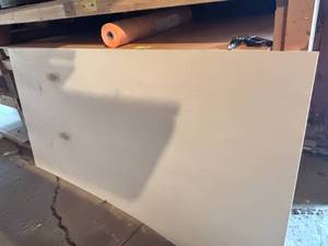 lot 559 image: Luan Plywood