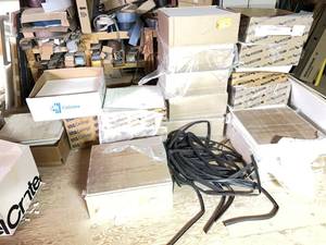 lot 603 image: USG Ceiling Tile