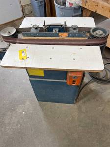 lot 13 image: Acme Model 1736 Industrial Edge Belt Sander with Extra Belts