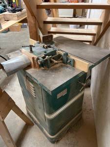 lot 22 image: Powermatic Model 26 Shaper Machine by Houdaille