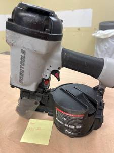 lot 28 image: Pneutools CN75 Coil Nailer for Wire and Plastic Collation