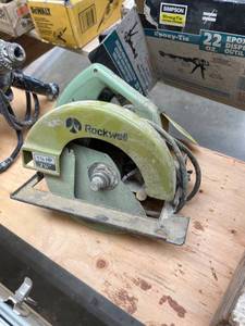 lot 85 image: Rockwell Model 4511 Type 4 Circular Saw, 2.5 HP for partsrepair