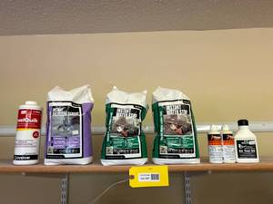 lot 157 image: Construction Chemicals and Tool Oils Lot