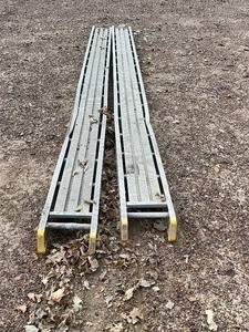 lot 529A image: 2 Louisville 16 Plank, some damage, check pictures