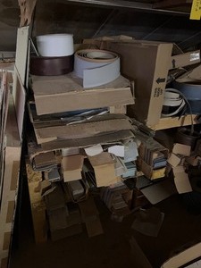 lot 625A image: Commercial Vinyl Cove Base and trim